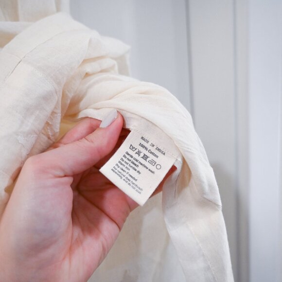 Pondicherie Naina Caftan Ivory Gauzy Cotton Caftan with Embroidered Detail - Picture 8 of 13